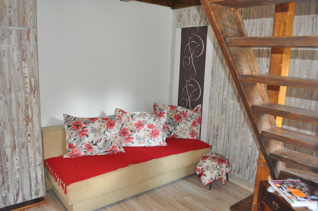 Apartments Borove Noci Vrdnik Room photo